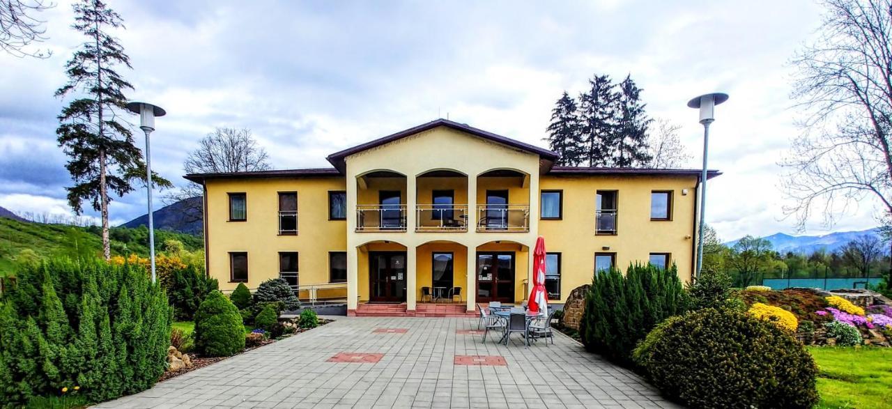 Wellness Villa Liptov Liptovská Sielnica Exterior foto